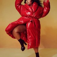 Lizzo в журнале ELLE. 2022. 04