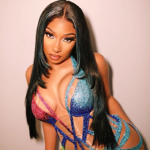 Концертные костюмы Megan Thee Stallion. 2022. 08