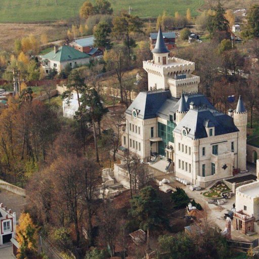 Замок Пугачевой в деревне Грязи. 10