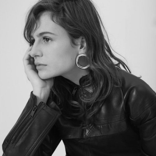 Christine-and-the-Queens-2015-18