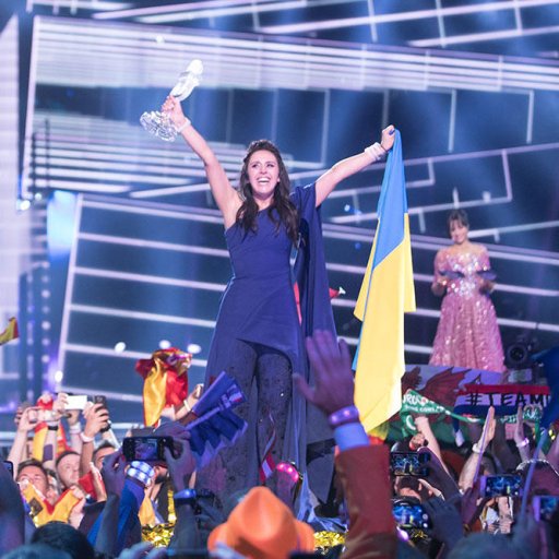 jamala-show-biz.by-win-eurovision-2016-16