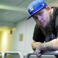 Rag-n-bone-man-2016-05