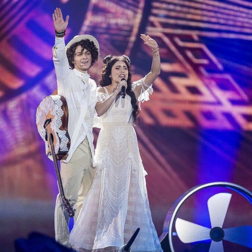 naviband-2017-eurovision-16
