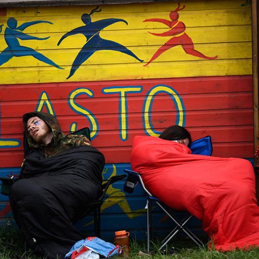 GLASTONBURY-2017-04