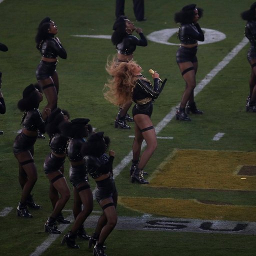 Beyonce-2016-show-biz.by-Superbowl-02