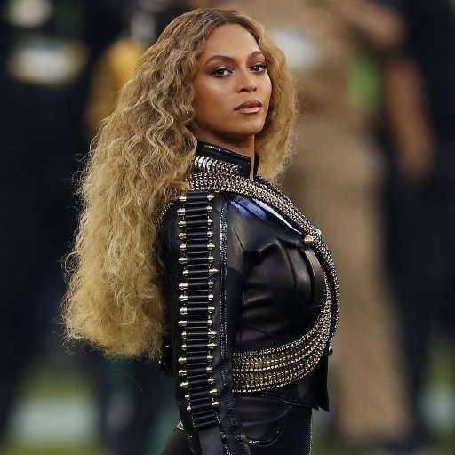 Beyonce-2016-show-biz.by-Superbowl-07