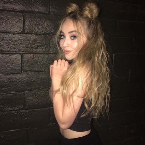 Sabrina-Carpenter-2017-02