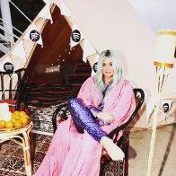 kesha-2017-LearnToLetGo-show-biz.by-01