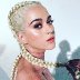 Katy-Perry-2017-bon-appetite-show-biz.by-01