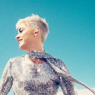 katy-perry-2017-witness-tour-02