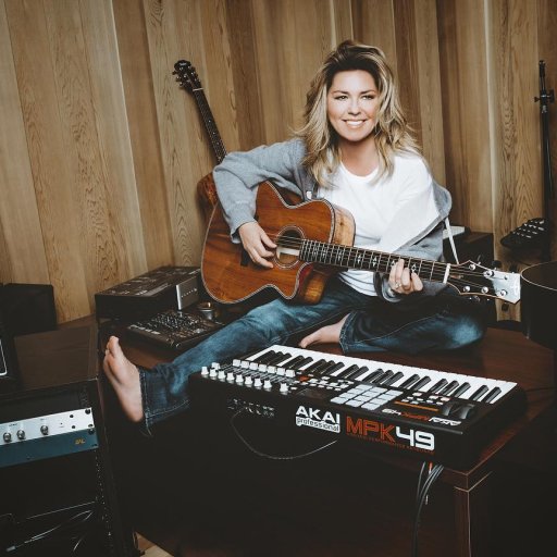 shania-twain-2016-02