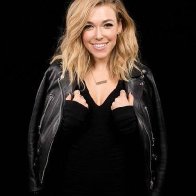 Rachel-Platten-2017-01