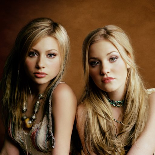 Aly-AJ-14