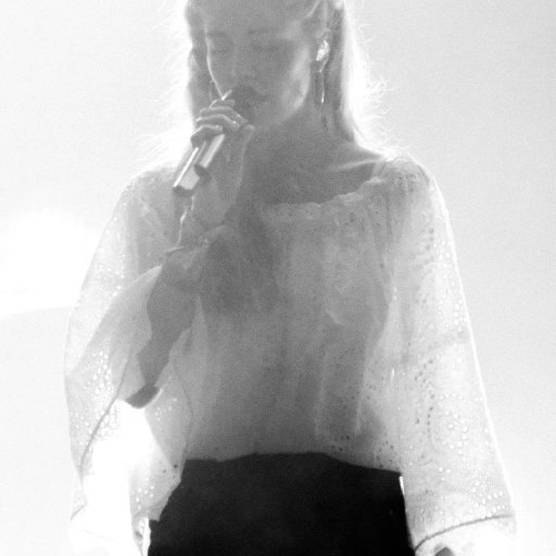 London-Grammar-2017-tour-show-biz.by-09