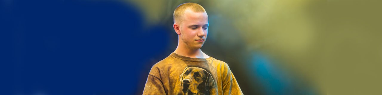 Spooky Black & Stand4rd 