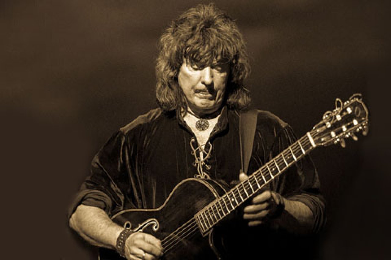 Видео - Ritchie Blackmore | show-biz.by