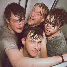 Viola Beach 