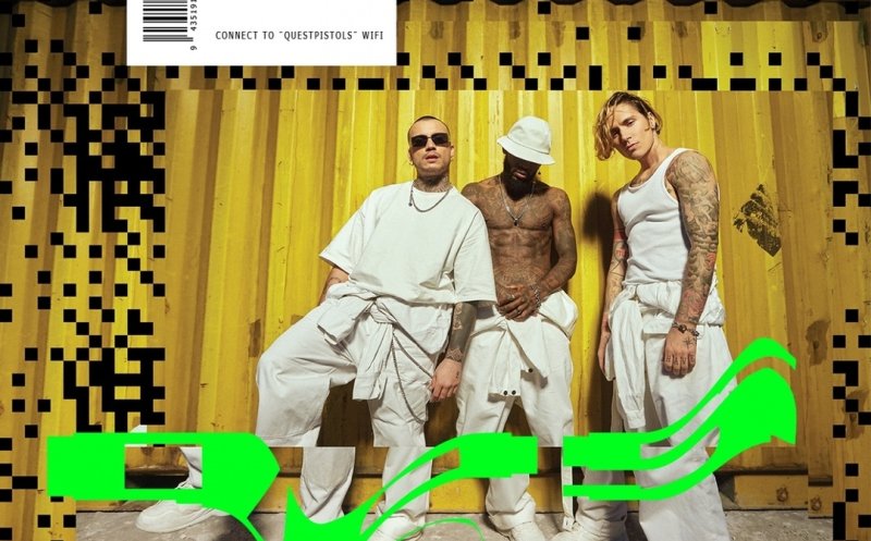 Босоногий мальчик